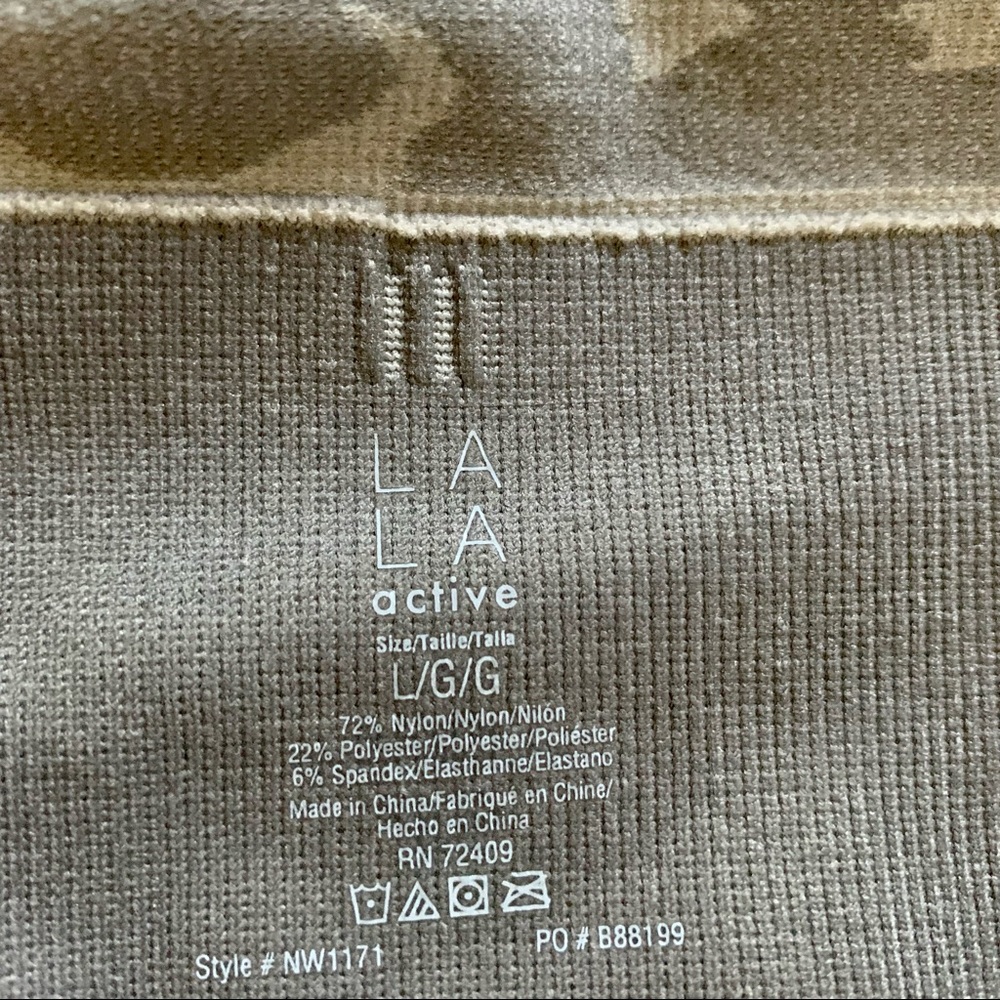 NWT LA LA Active Sports Bra & Biker Short Set - Picture 6 of 9